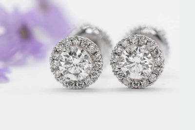 Keep Your Diamond Earrings Sparkling with Our 5-Step Cleaning Process