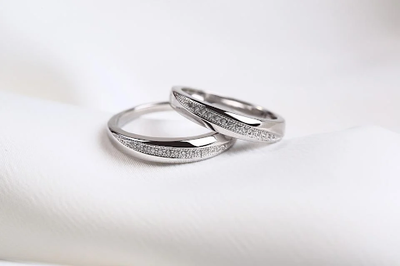 The Differences Between White Gold And Platinum Jewelry