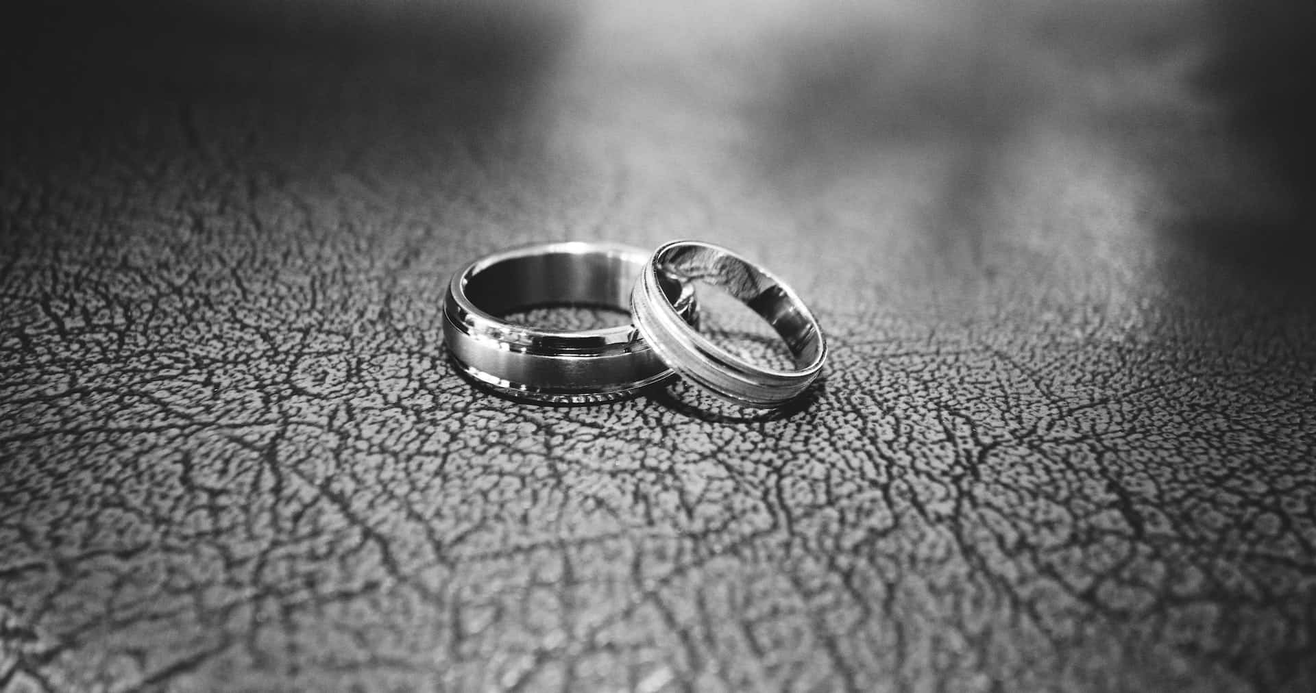 Stinking Rings How to Clean Rings at Home: 5 Best Ways - LaCkore Couture