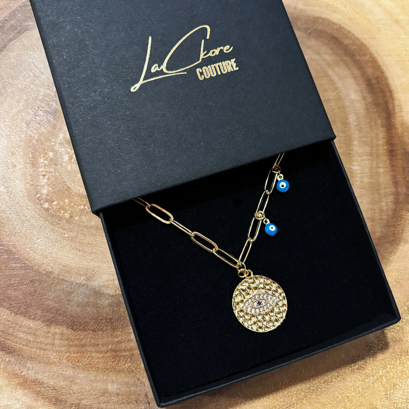 Protection Necklace LaCkore Couture